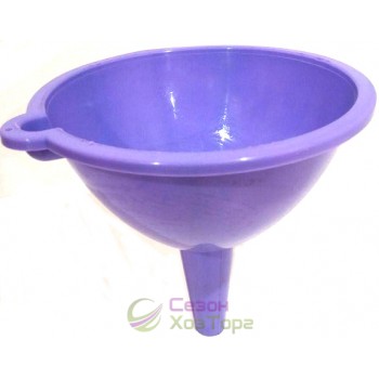 Лійка-воронка пластикова d-200 мм